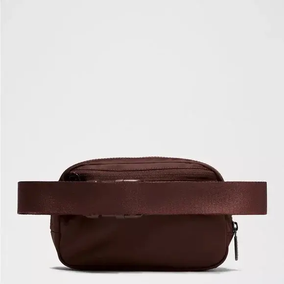 Everywhere Belt Bag 1L